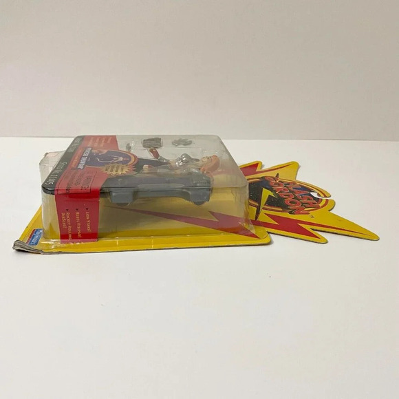 Vintage 1996 Playmates Flash Gordon Princess Thundra Action Figure Flaws - Picture 14 of 16